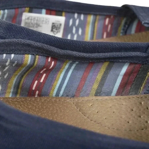 Toms Classic Navy  Blue Canvas Shoes Flats Espadrilles Size 7 - Picture 5 of 12